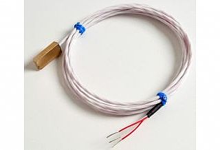 Type 110 - Temperature sensor is couched in a brass / copper cube